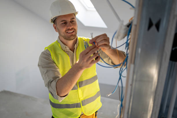 Best Electrical Outlet Repair  in Milton, DE